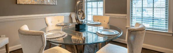 Using Glass Table Tops to Enhance Your Home Décor